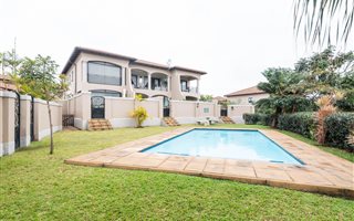 3 Bedroom Duplex in Umhlali Golf Estate