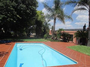 4 Bed House in Dewetshof