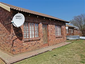 2 Bed House in Ehrlich Park