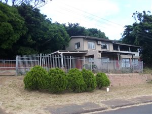 4 Bed House in Treasure Beach