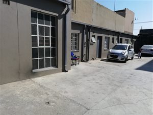 1400 m² Industrial space in Primrose