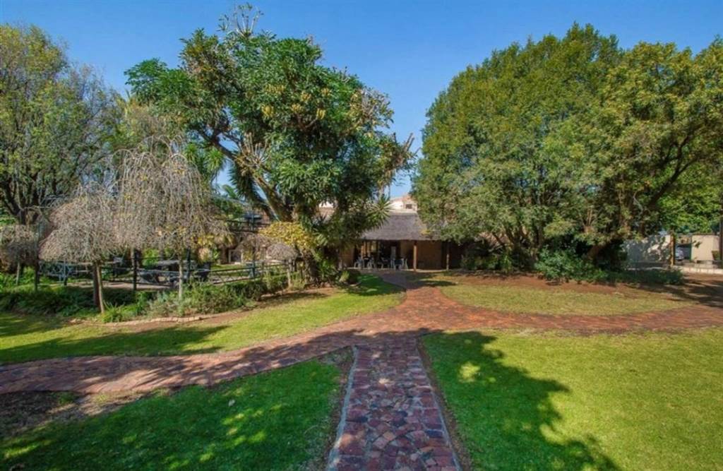 1 ha Farm for sale in Ruimsig | T3886994 | Private Property