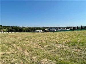 8650 m² Land available in Mooikloof Equestrian Estate