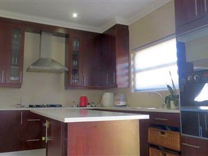 5 Bed House in Kyalami Ridge
