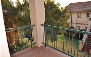 1.5 Bedroom Apartment in Rietvalleirand