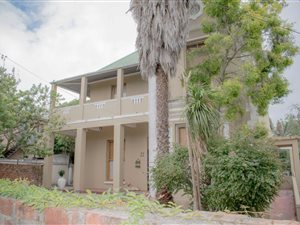 4 Bedroom House in Paarl