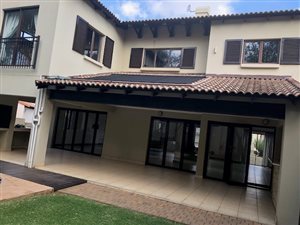 3 Bed House in Sterrewag
