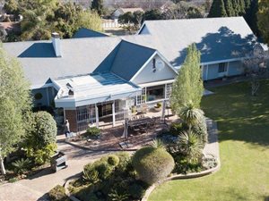 5 Bed House in Bedelia