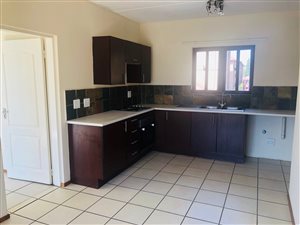 2 Bed Apartment in Honeydew