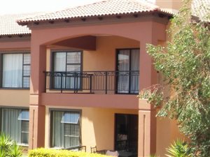 3 Bed Apartment in Lakefield