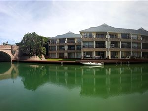 3 Bed Apartment in Marina Martinique