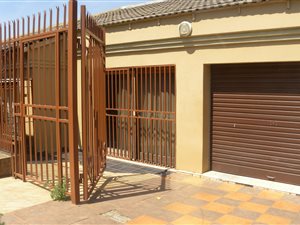 4 Bed House in Eersterust