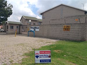 3 Bed Duplex in Kleinfontein