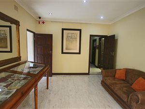 21 m² Office Space in Clubview