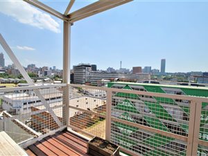 2 Bed Apartment in Maboneng