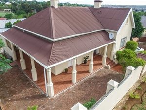 3 Bedroom House in Dale View