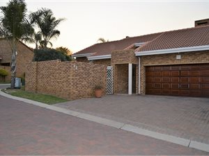 3 Bedroom Cluster in Blue Gill