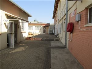 85 m² Office Space in Westdene
