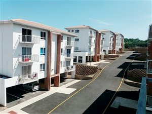 3 Bed Flat in Dawncrest