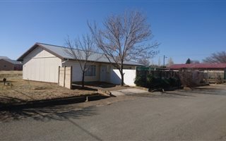 4 Bedroom House in Reddersburg