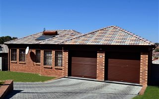 3 Bedroom House in Monavoni