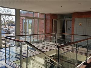 215 m² Office Space in Durbanville Central