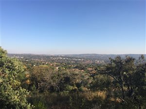 2749 m² Land available in Faerie Glen