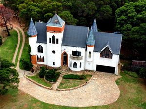 9 ha Farm in Rietfontein