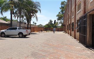 2000 m² Industrial space in Pretoria North
