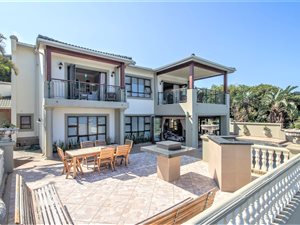 4 Bed House in Southbroom