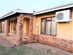3 Bed House in KwaMashu