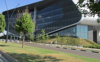 882 m² Office Space in Vorna Valley