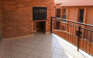 2 Bedroom Apartment in Silver Lakes