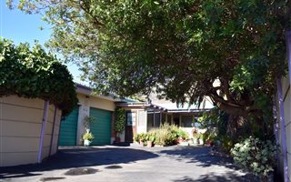 4 Bedroom House in Gordons Bay Central