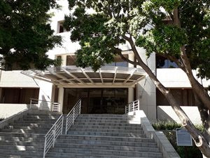 1233 m² Commercial space in Erasmusrand