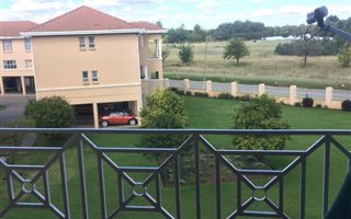 3 Bedroom Flat in Three Rivers