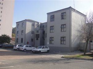 2 Bed Apartment in Sanlamhof