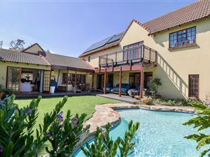 5 Bed House in Rome Glen