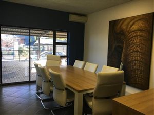 1872 m² Industrial space in North Riding