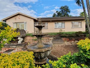 4 Bed House in Stanger Manor