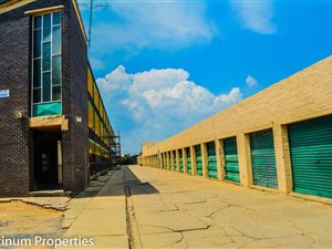 2 Bed Apartment in Vereeniging
