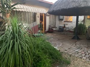 7 Bed House in Bo Dorp