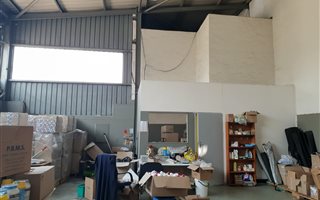 258 m² Industrial space in Spartan