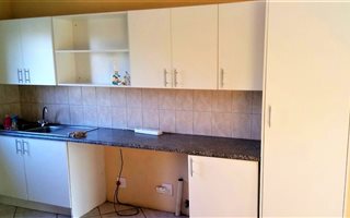 2 Bedroom Apartment in Rynfield