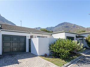 2 Bed House in Scott Estate