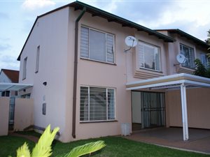 3 Bedroom Townhouse in Constantia Park