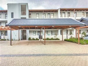 2 Bed Flat in Somerset West Central