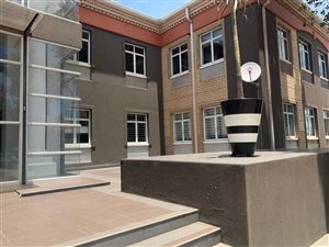 156 m² Commercial space in Fourways