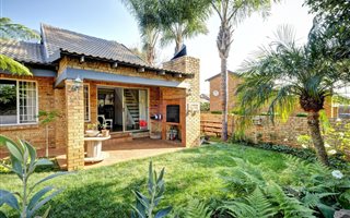 2 Bedroom Townhouse in Weltevreden Park