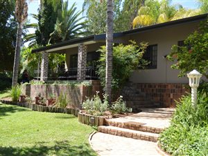 4 Bed House in Die Rand